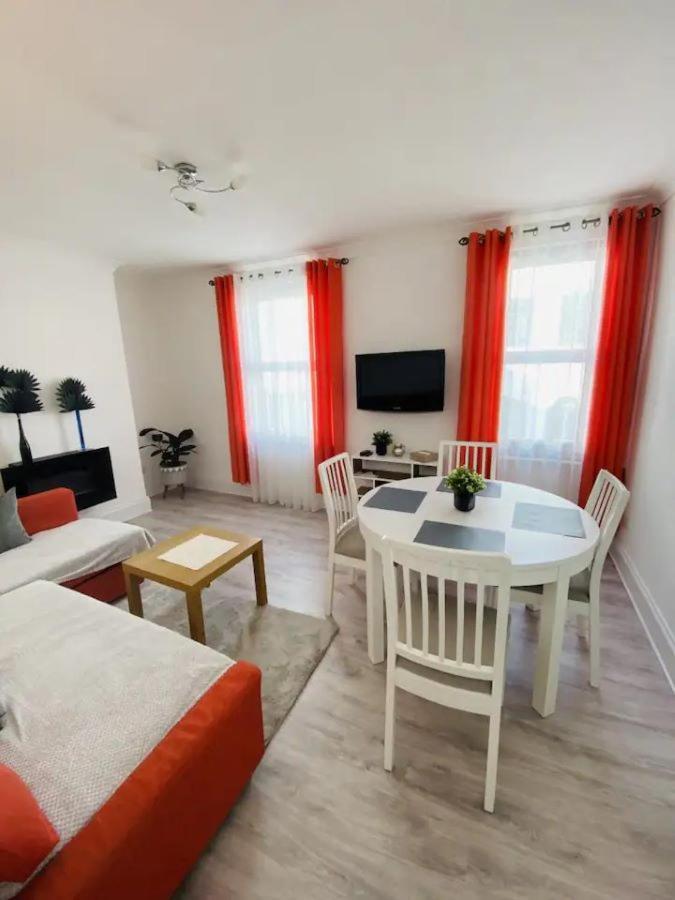 Castle View 2 Bedroom Apartment In Town Centre Hastings Exterior foto