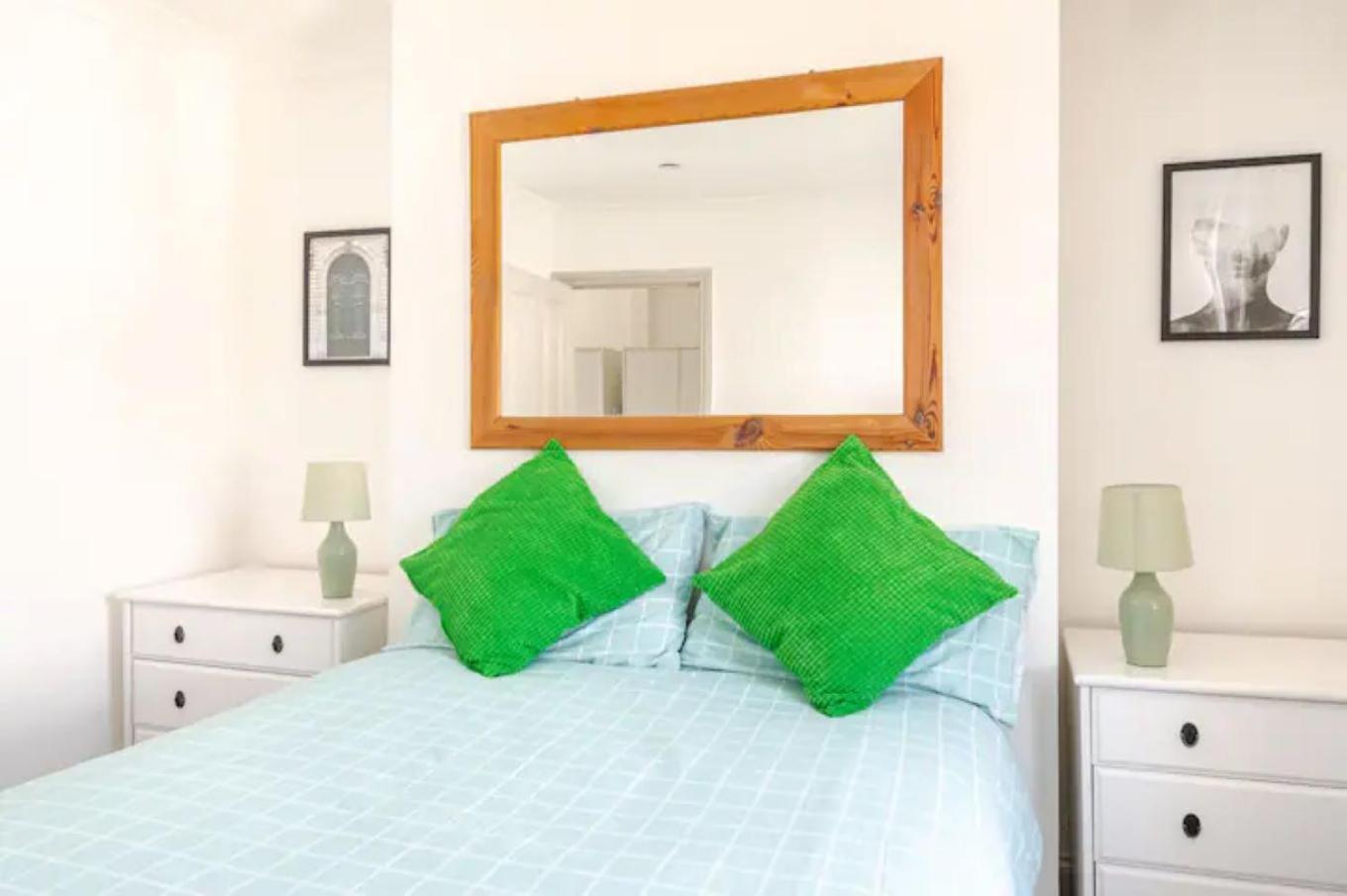 Castle View 2 Bedroom Apartment In Town Centre Hastings Exterior foto